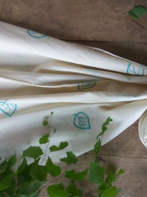 white organic cotton-hand embroidered leaf design stole 04-Pankaja Sethi