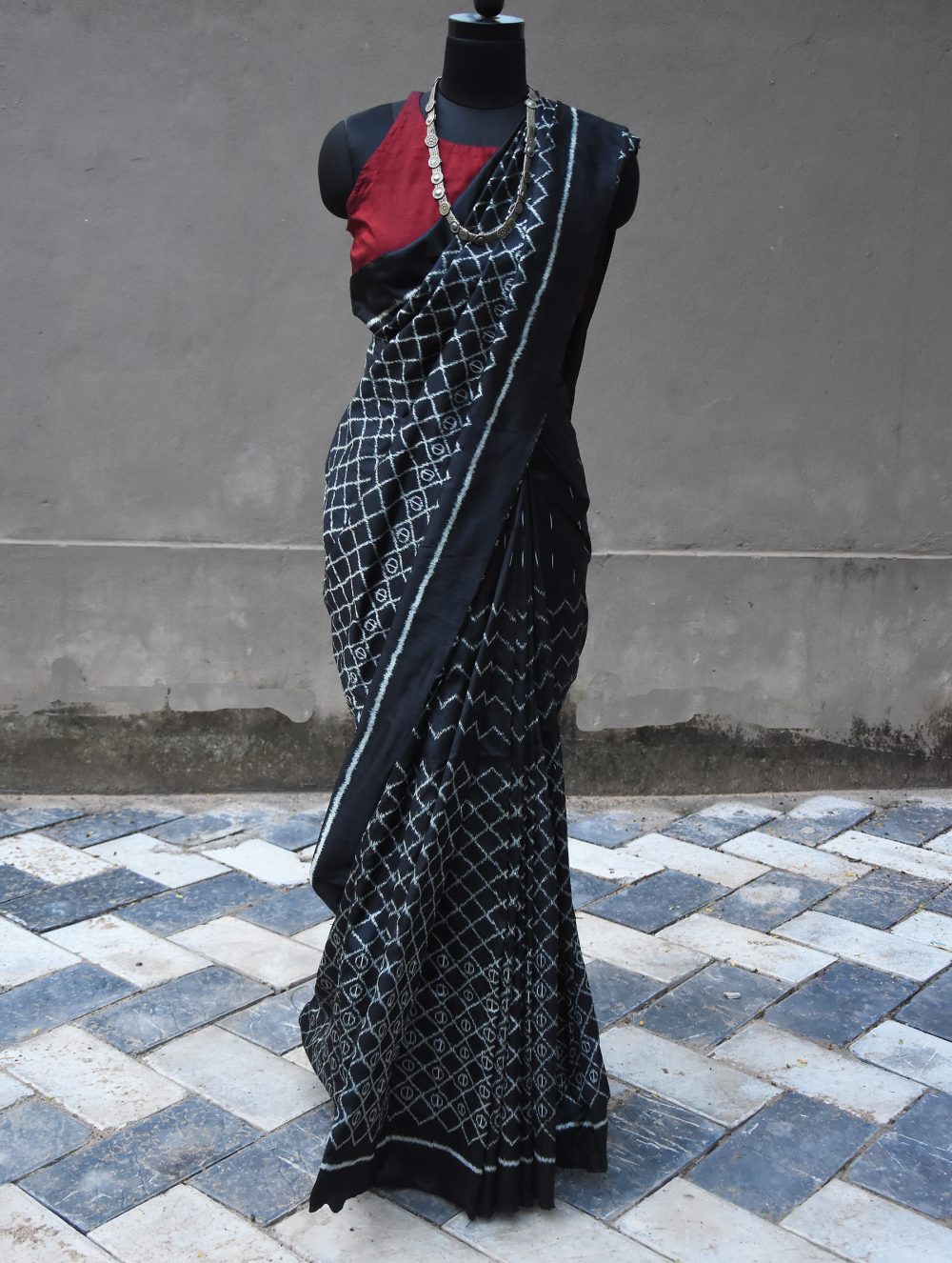 Black silk ikat handloom Odisha saree – Transition -Pankaja Sethi