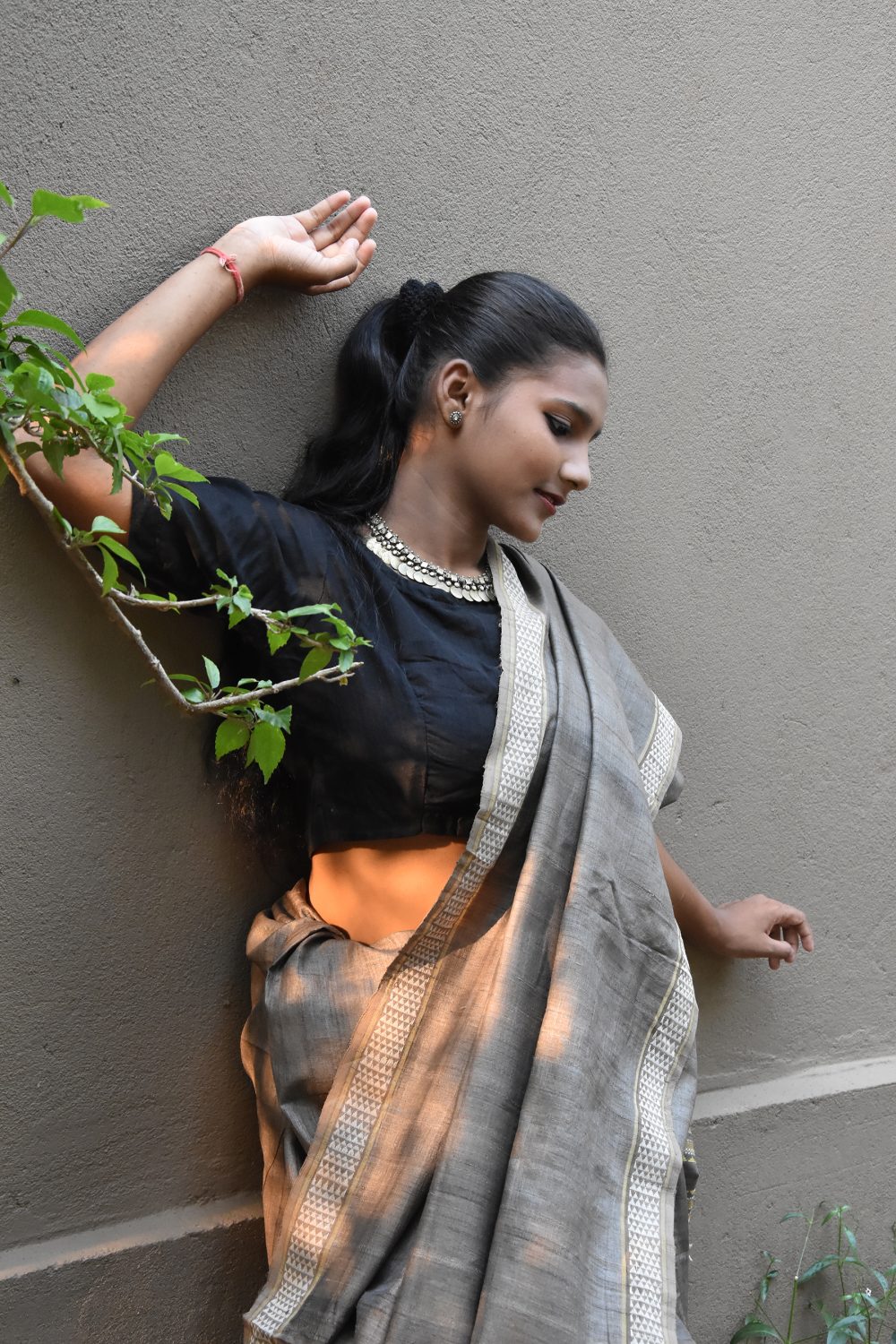 Grey–tussar handloom natural dye Odisha saree – Pallavi -Pankaja Sethi