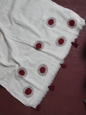 hite organic cotton-hand embroidered sujuni stole 13-Pankaja Sethi