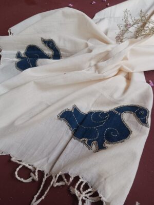 White organic cotton-hand embroidered Odisha appliqué craft hansa-stole 14-Pankaja Sethi